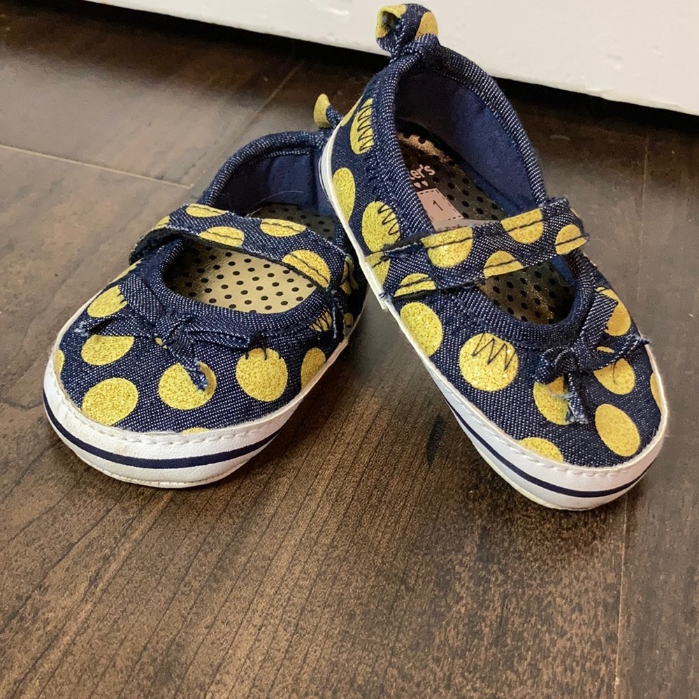 Carter’s Baby Girl Wide Fit Shoe